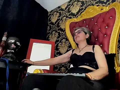 Hades Lyra online show from March 10, 3:27 pm