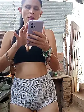 yuliitza4 online show from June 12, 3:09 pm
