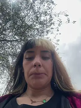 Sara 92 online show from April 29, 5:51 pm