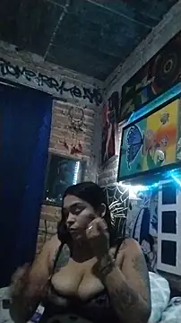 Cristal queen  online show from March 10, 2:15 am