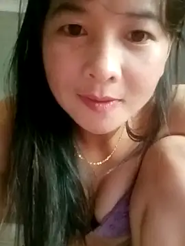 rinrin7700 online show from May 6, 4:05 am