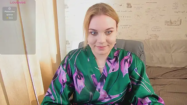 Glow Margo online show from July 3, 3:56 am