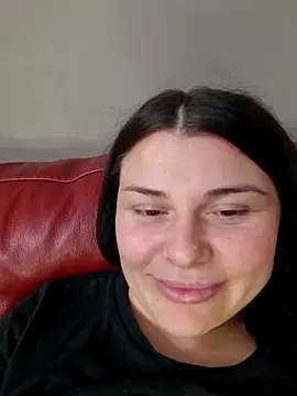 6Alice9 online show from March 11, 5:04 pm