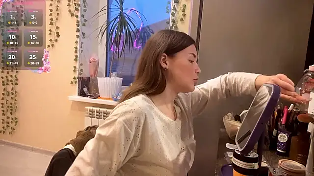 TracyDenoon online show from March 17, 3:16 pm