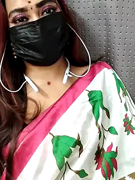 Cutie Nila online show from July 18, 5:22 am