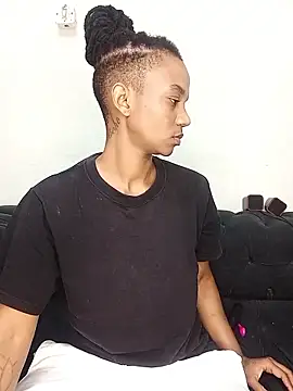 JANIELEE8XXXXX online show from June 26, 11:17 pm