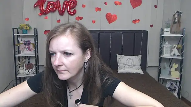 MeganPirs online show from May 13, 5:30 pm