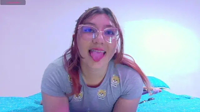 QueenOfDeepTroath online show from March 16, 7:18 pm