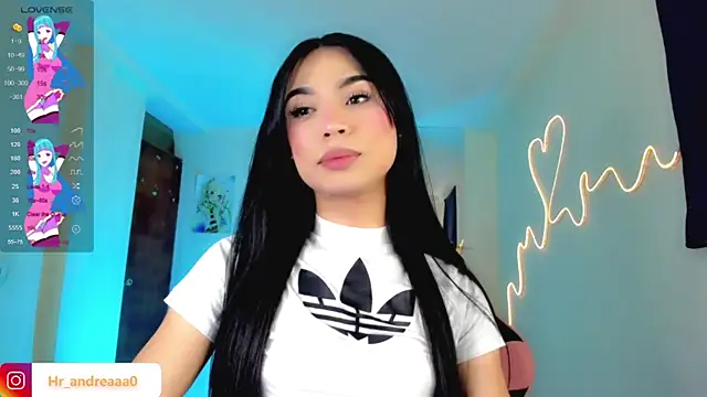 IamAndrea01 online show from June 28, 3:13 am