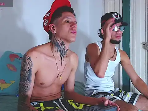 gabriel reyes21 online show from August 8, 1:02 am