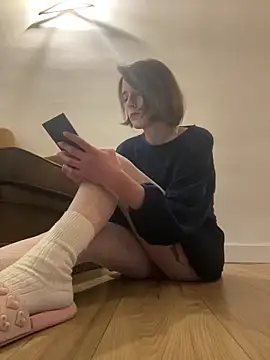 Kamorana online show from March 5, 12:45 pm