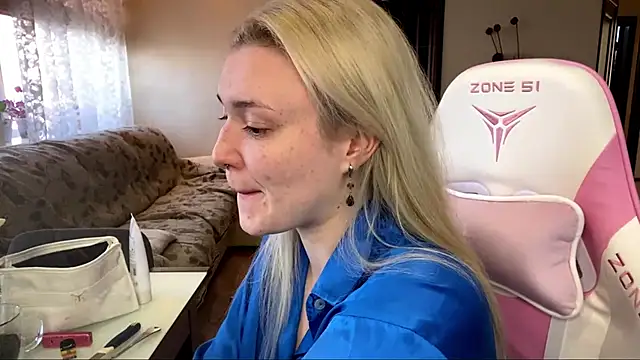 Just Ash online show from March 8, 7:12 am