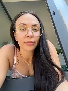 Bunny Lush online show from June 30, 10:15 am
