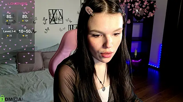 JanetCensley online show from June 8, 9:10 am