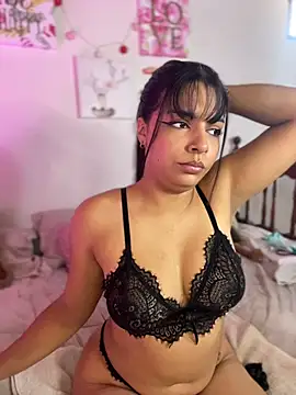Arianna Moore online show from July 25, 8:49 pm