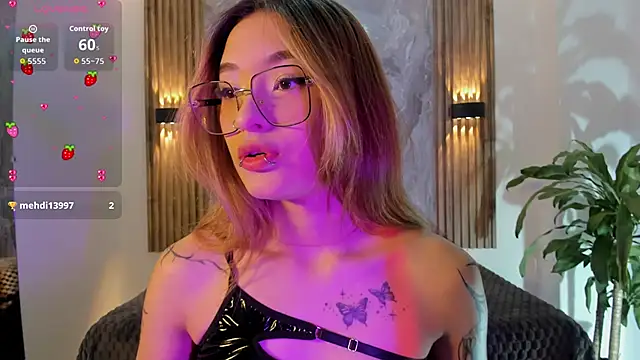 Melodylanee online show from March 7, 11:39 am