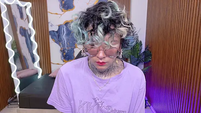 Lyra tay online show from July 27, 7:11 pm