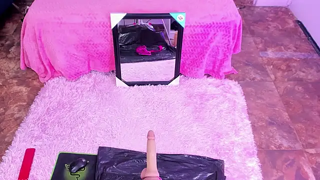 NatalieSwetty online show from July 31, 9:05 pm