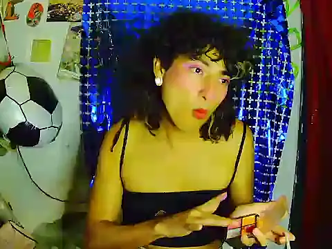 RAMONA TIJERAX online show from July 2, 10:16 pm