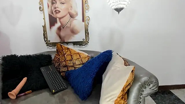 dirty slutty online show from June 2, 8:32 pm