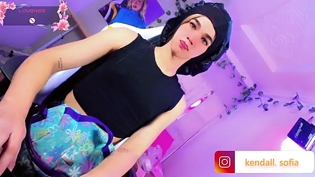 Sophiaa doll  online show from July 30, 3:51 am