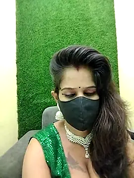 Tinaa baby online show from April 29, 7:08 pm