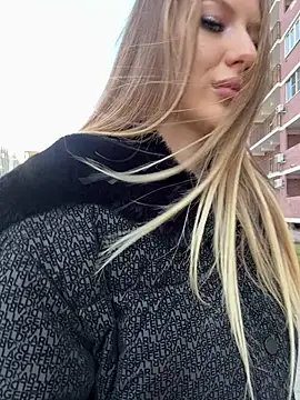 AlishaWey online show from March 13, 7:42 am