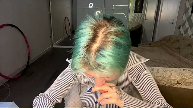 SalenaVeron online show from March 15, 5:15 pm