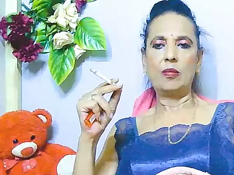 Hot queen58 online show from June 4, 4:11 pm