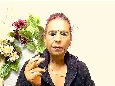 Hot queen58 online show from July 4, 7:59 am