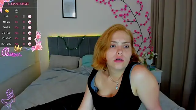 DellaRows online show from June 26, 11:00 am