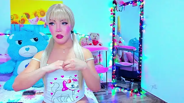 Dulce Fabiana  online show from March 12, 2:20 pm