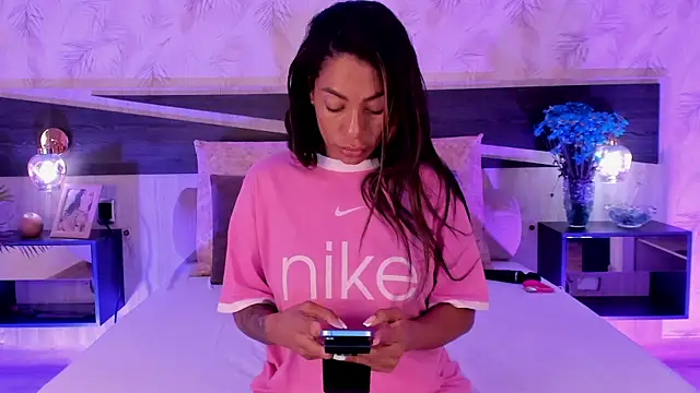 Natalia Cruzz online show from July 21, 1:01 pm