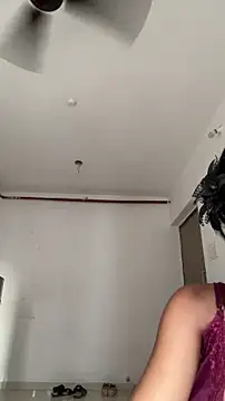MidnightLoversX online show from May 2, 12:41 pm