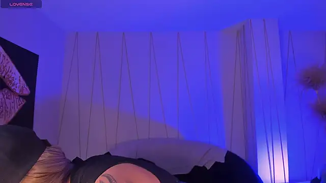 ClaireDawsonX online show from March 11, 3:11 am