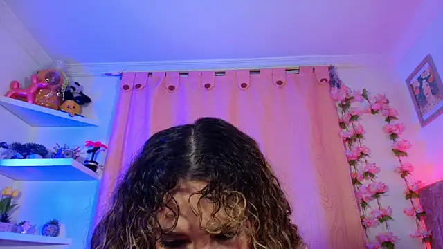 Evan Rose online show from August 3, 12:03 am