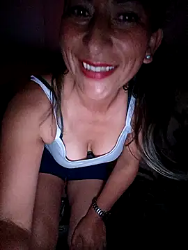 Lucia Rios online show from May 7, 11:30 pm