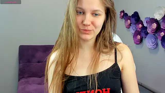 Jessie Cutee online show from March 15, 2:35 am