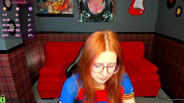 DivaRousee online show from March 15, 9:22 am