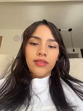 Mia-villalobos online show from May 12, 2:02 pm
