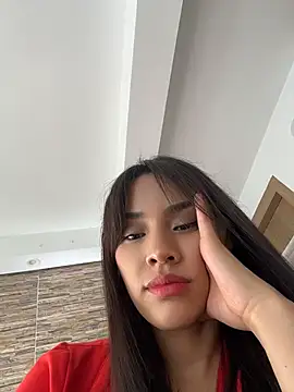Mia-villalobos online show from May 14, 3:07 pm