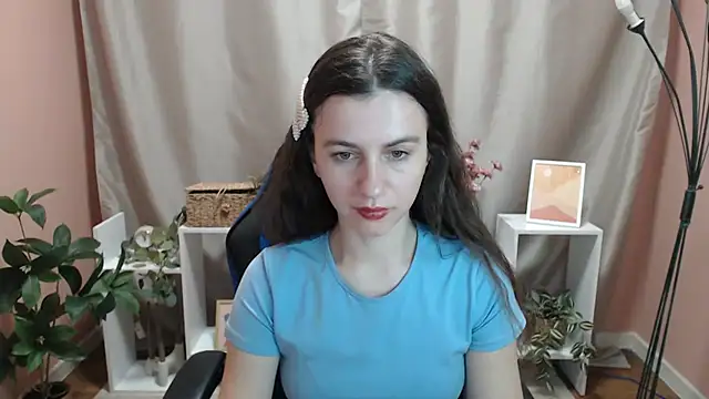 MistyBree online show from May 14, 8:20 am
