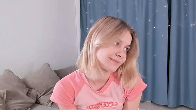 ChelseyLorick online show from March 11, 6:54 pm