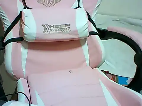 ur lovelychen online show from July 12, 1:56 pm
