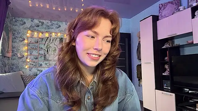 lunalixy online show from March 12, 3:09 am