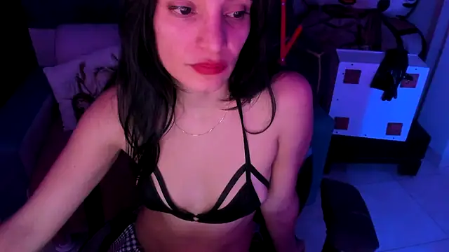 doll katiuska online show from June 30, 12:37 pm