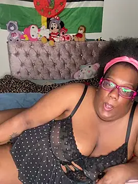 SweetCurvyRose online show from March 11, 9:50 pm