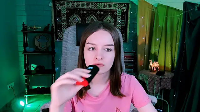 KellieBanshe online show from June 26, 8:26 am
