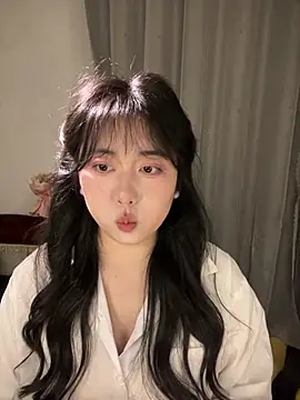 oobaby8889 online show from March 18, 2:44 pm