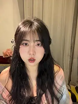 oobaby8889 online show from March 16, 2:10 pm